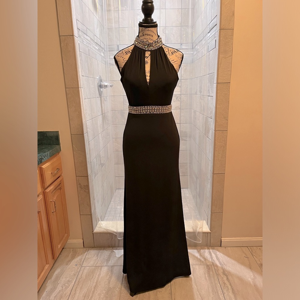 NEW Beaded Black Dress: Size 6